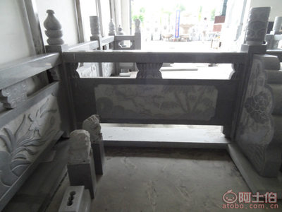 【宏坤誠信廠家花崗巖石欄桿芝麻灰欄桿多品種欄桿量多優惠】武漢市東西湖宏坤石材經營部 - 產品庫